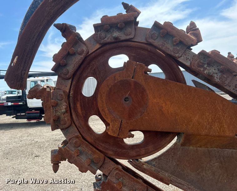 image for item EG0704 2007 Vermeer RTX1250 trencher