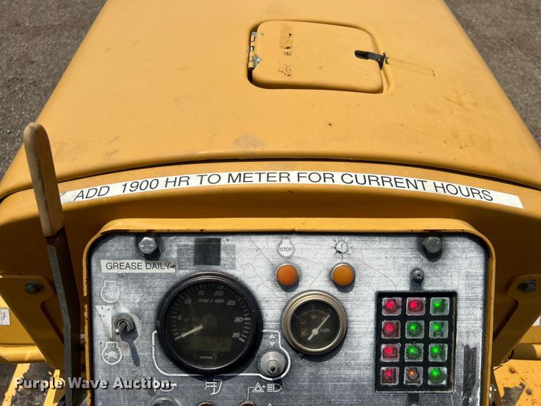 image for item EG0704 2007 Vermeer RTX1250 trencher