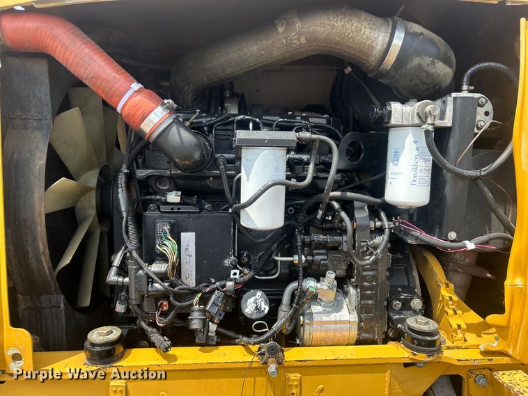 image for item EG0704 2007 Vermeer RTX1250 trencher