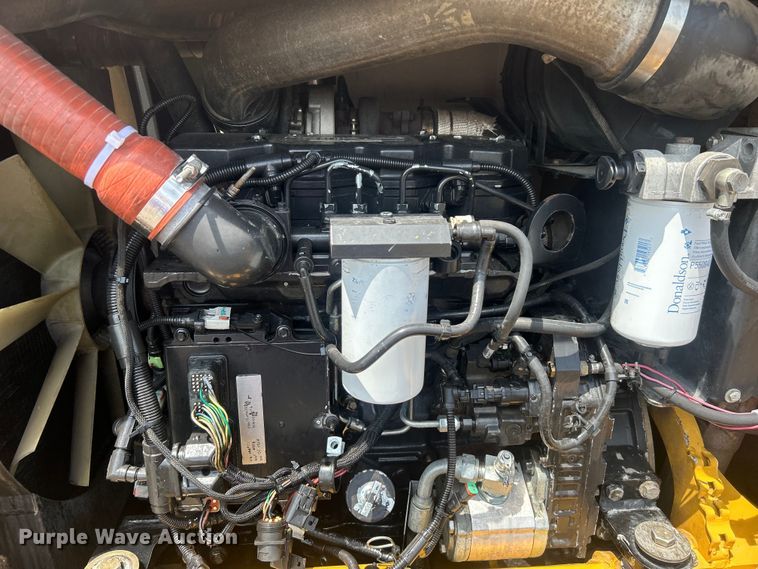 image for item EG0704 2007 Vermeer RTX1250 trencher