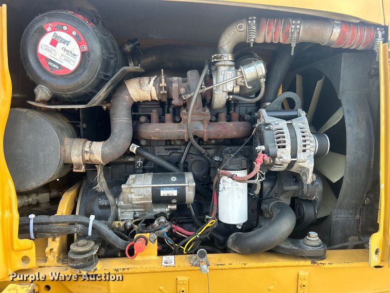 image for item EG0704 2007 Vermeer RTX1250 trencher