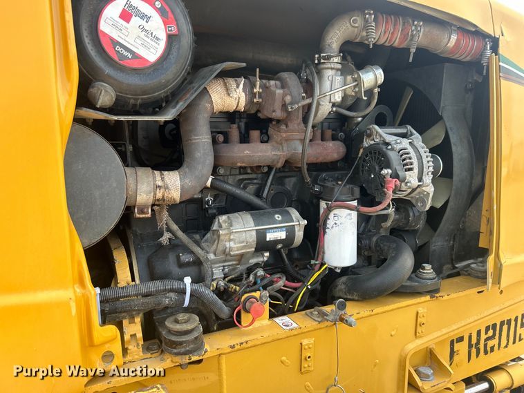 image for item EG0704 2007 Vermeer RTX1250 trencher