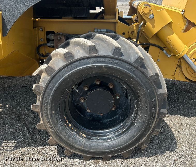 image for item EG0704 2007 Vermeer RTX1250 trencher