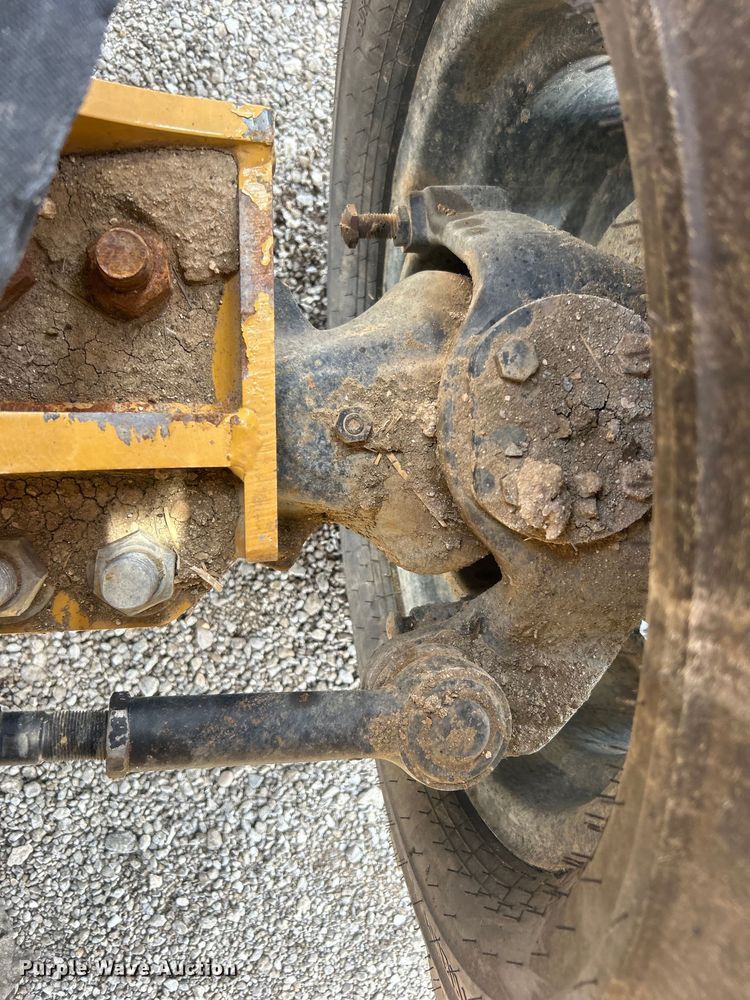 image for item EG0704 2007 Vermeer RTX1250 trencher