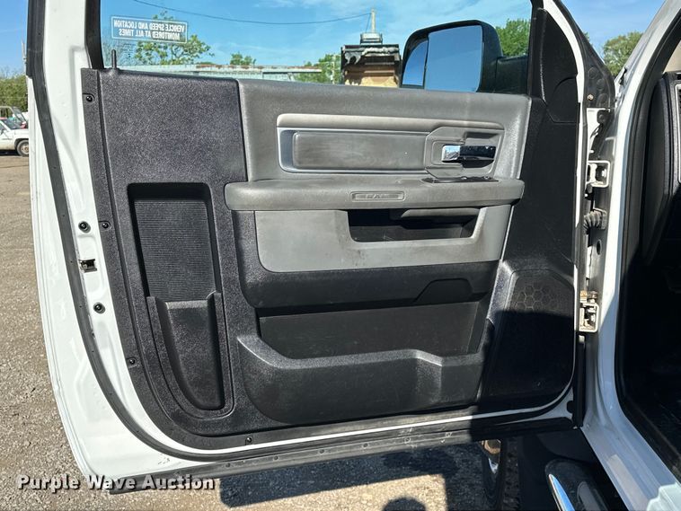 image for item EG1462 2014 Dodge Ram 4500HD utility / service truck