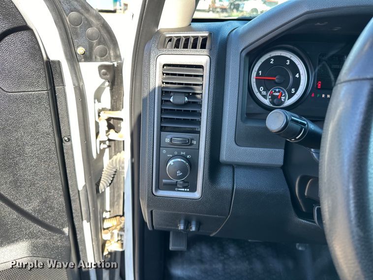 image for item EG1462 2014 Dodge Ram 4500HD utility / service truck