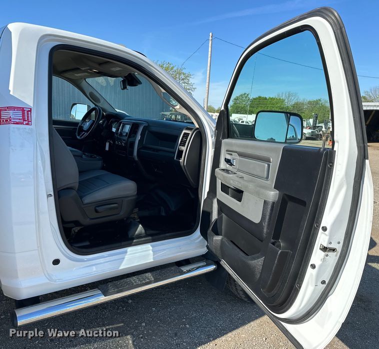 image for item EG1462 2014 Dodge Ram 4500HD utility / service truck