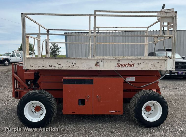 image for item EG1495 1997 Snorkel SRH-2584HD scissor lift
