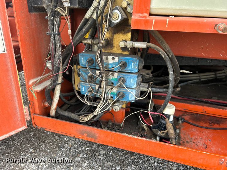 image for item EG1495 1997 Snorkel SRH-2584HD scissor lift