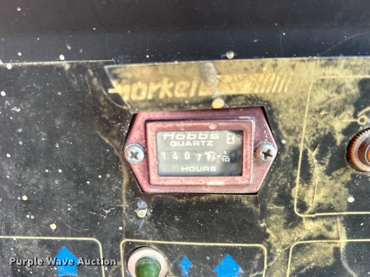 image for item EG1495 1997 Snorkel SRH-2584HD scissor lift