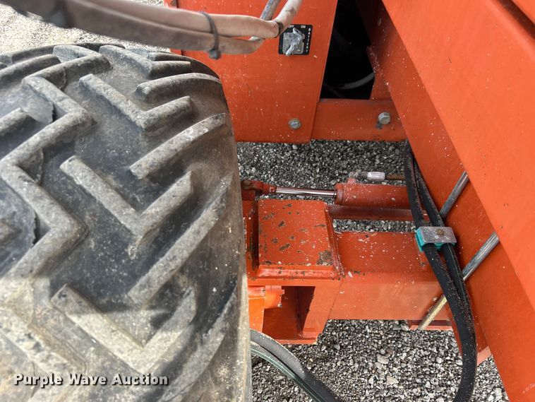 image for item EG1495 1997 Snorkel SRH-2584HD scissor lift