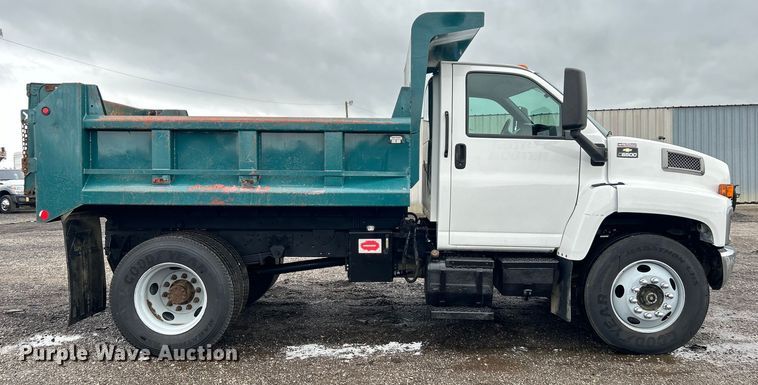 image for item EG1506 2007 Chevrolet  C6500 dump truck