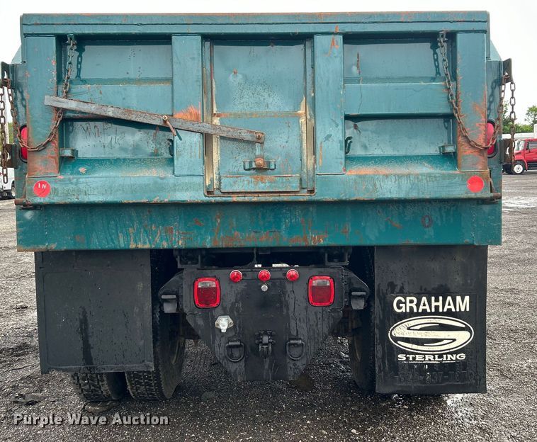 image for item EG1506 2007 Chevrolet  C6500 dump truck