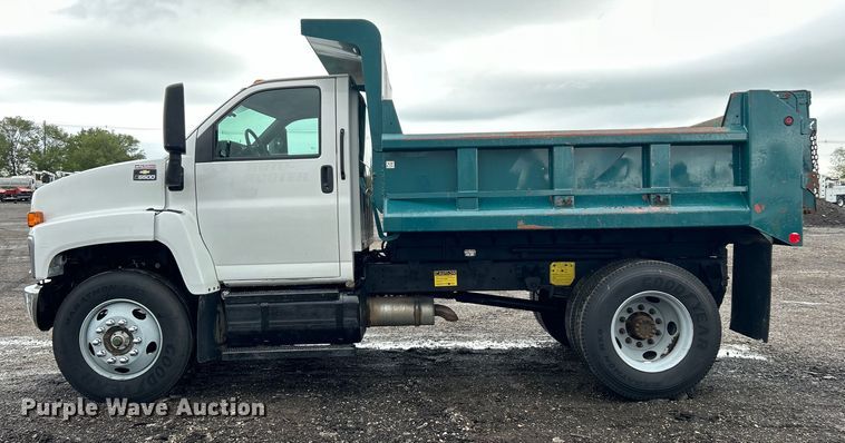 image for item EG1506 2007 Chevrolet  C6500 dump truck