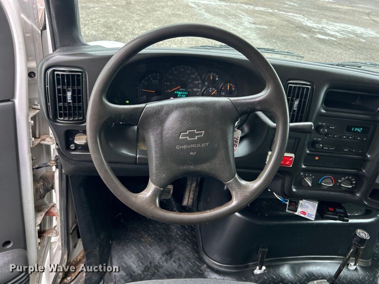 image for item EG1506 2007 Chevrolet  C6500 dump truck