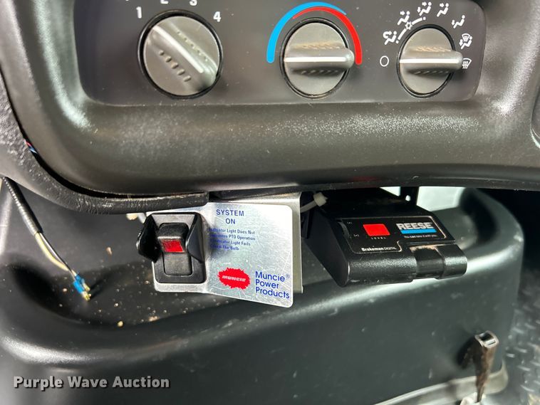 image for item EG1506 2007 Chevrolet  C6500 dump truck