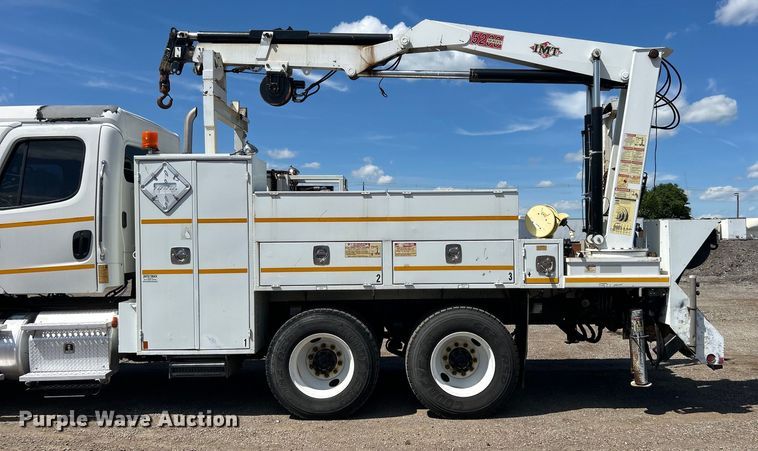 image for item EG1573 2012 Freightliner  Business Class M2 utility / service truck