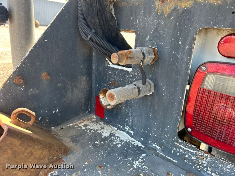 image for item EG1573 2012 Freightliner  Business Class M2 utility / service truck