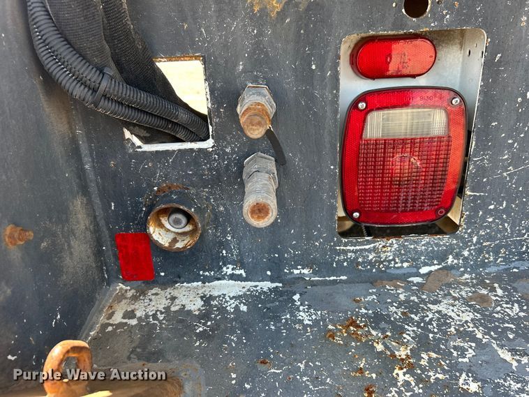 image for item EG1573 2012 Freightliner  Business Class M2 utility / service truck