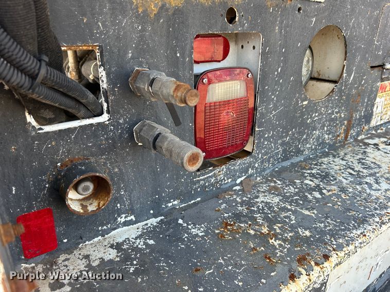 image for item EG1573 2012 Freightliner  Business Class M2 utility / service truck