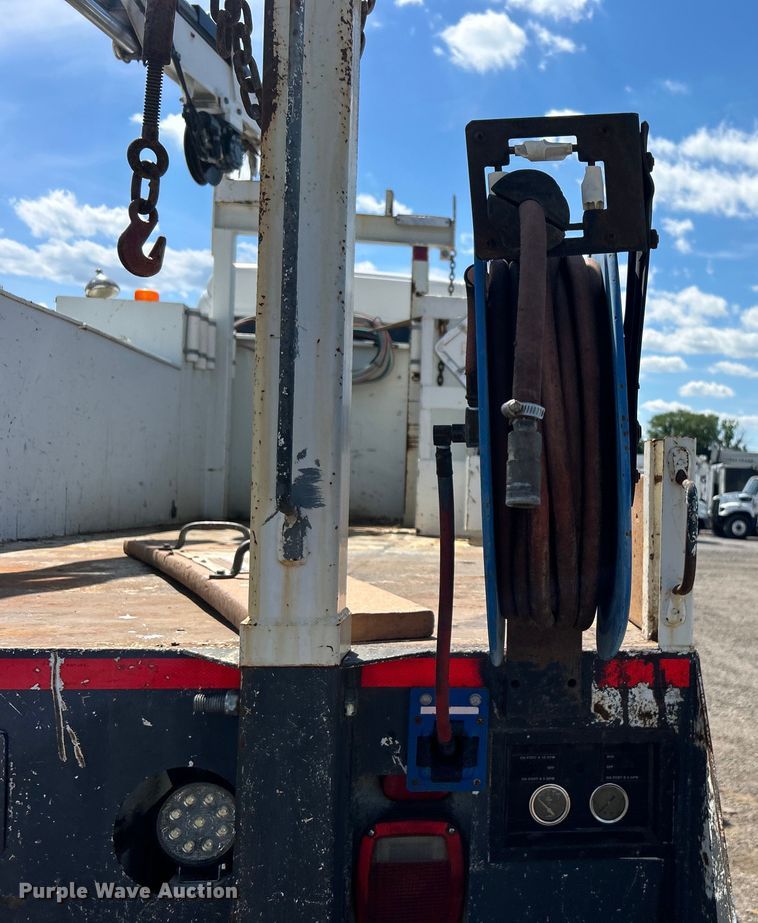 image for item EG1573 2012 Freightliner  Business Class M2 utility / service truck