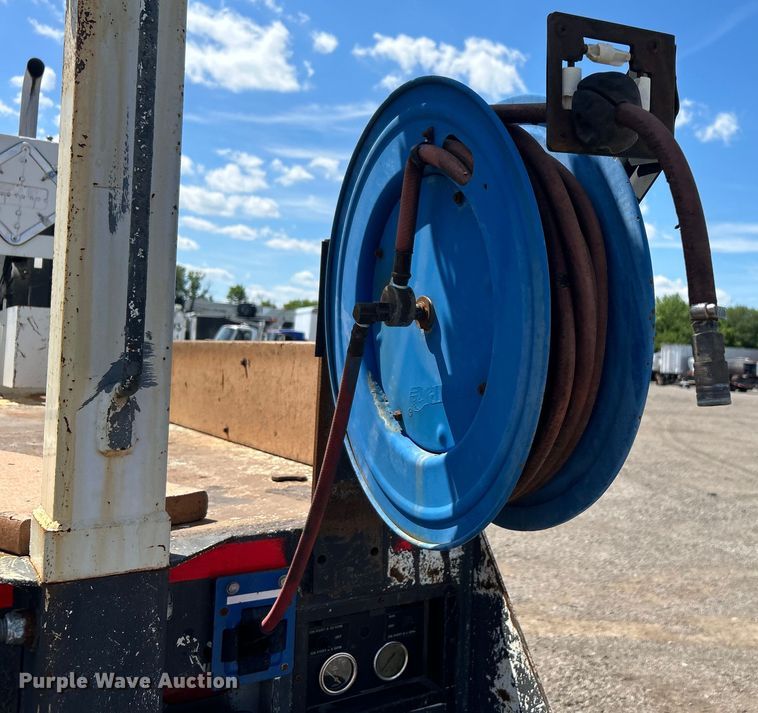 image for item EG1573 2012 Freightliner  Business Class M2 utility / service truck