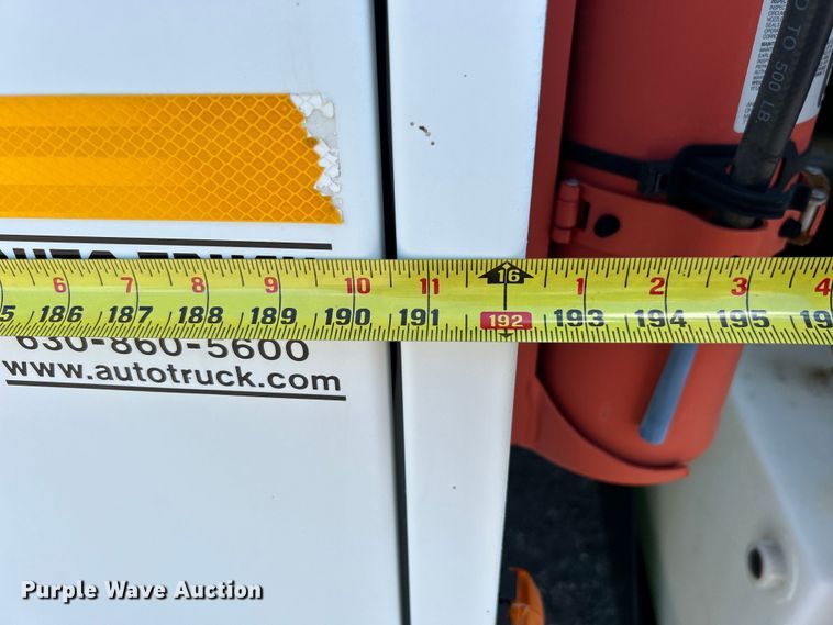 image for item EG1573 2012 Freightliner  Business Class M2 utility / service truck