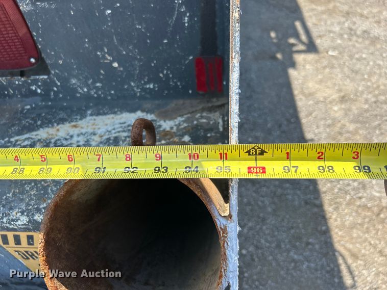 image for item EG1573 2012 Freightliner  Business Class M2 utility / service truck