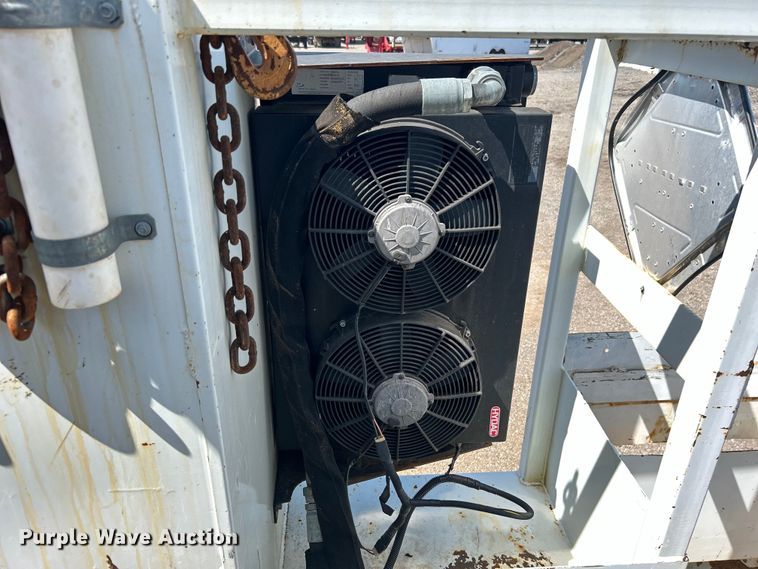 image for item EG1573 2012 Freightliner  Business Class M2 utility / service truck