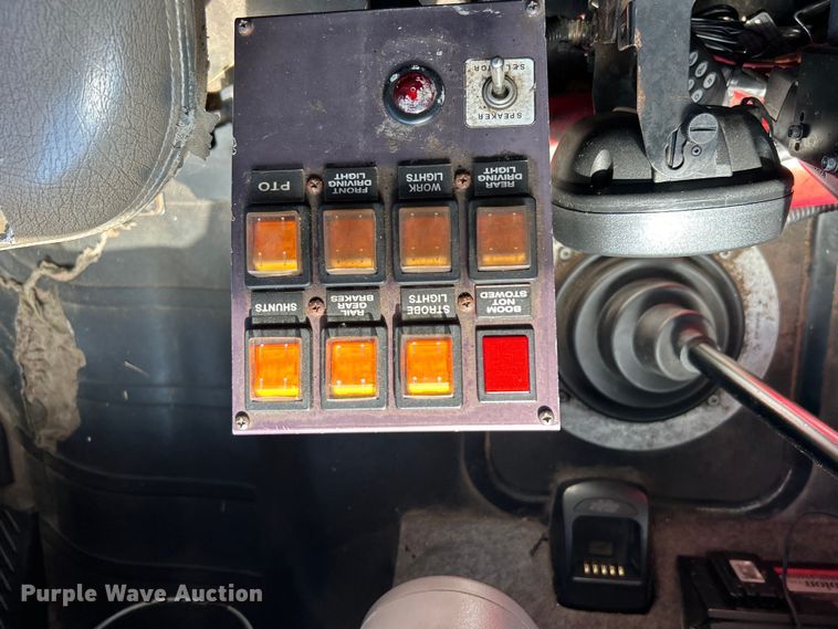 image for item EG1573 2012 Freightliner  Business Class M2 utility / service truck