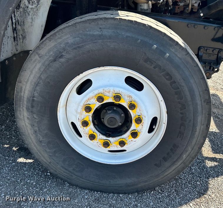 image for item EG1573 2012 Freightliner  Business Class M2 utility / service truck