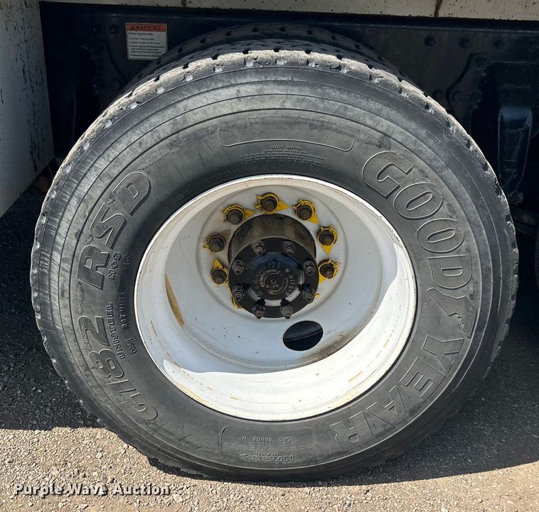 image for item EG1573 2012 Freightliner  Business Class M2 utility / service truck