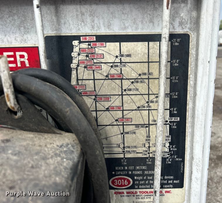 image for item EG1597 2004 Ford F650 Super Duty utility / service truck