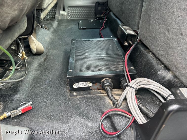 image for item EG1597 2004 Ford F650 Super Duty utility / service truck