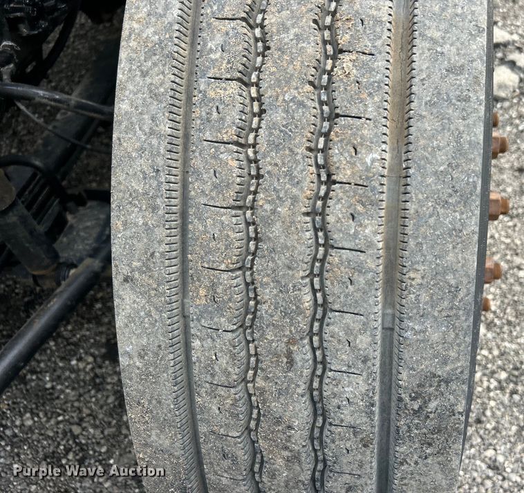 image for item EG1597 2004 Ford F650 Super Duty utility / service truck