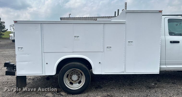 image for item EG1599 2011 Dodge Ram 4500HD utility / service truck