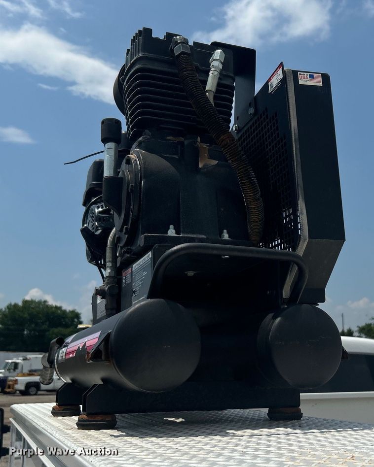 image for item EG1603 2012 Ford F450 Super Duty SuperCab utility / service truck