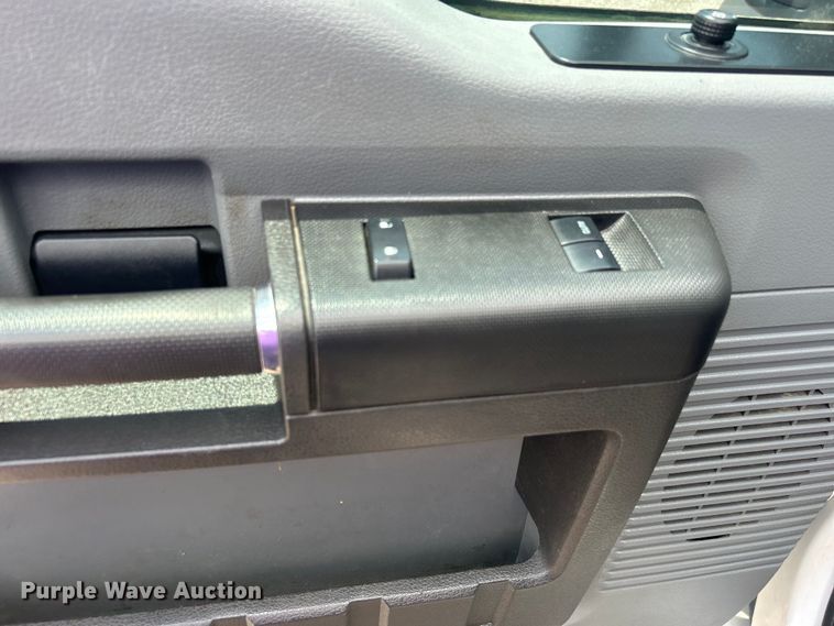 image for item EG1603 2012 Ford F450 Super Duty SuperCab utility / service truck