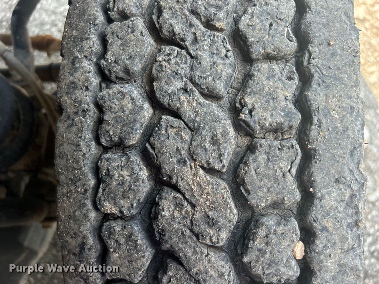 image for item EG1603 2012 Ford F450 Super Duty SuperCab utility / service truck