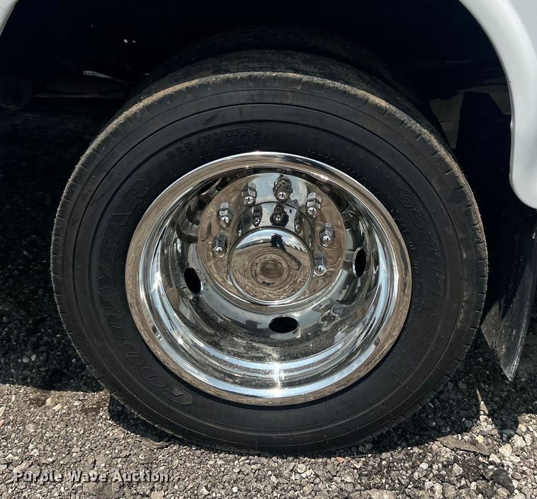 image for item EG1603 2012 Ford F450 Super Duty SuperCab utility / service truck