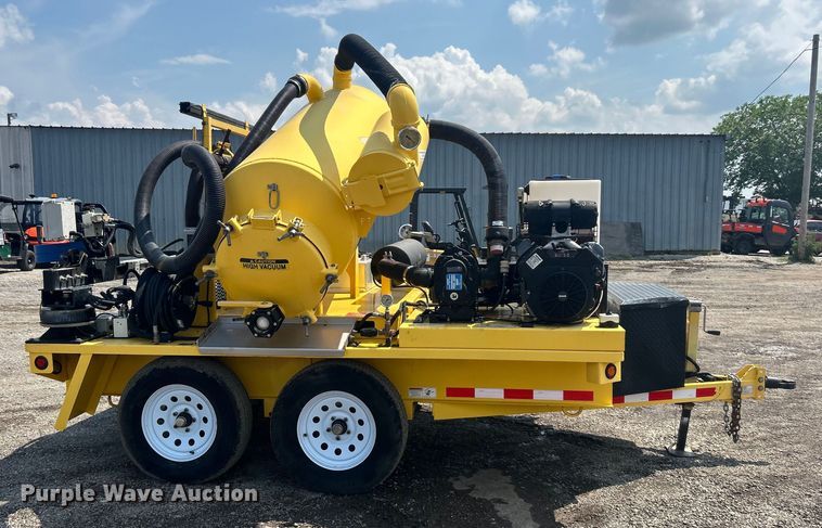 image for item EG1604 2015 Pacific Tek PV220 vacuum excavator