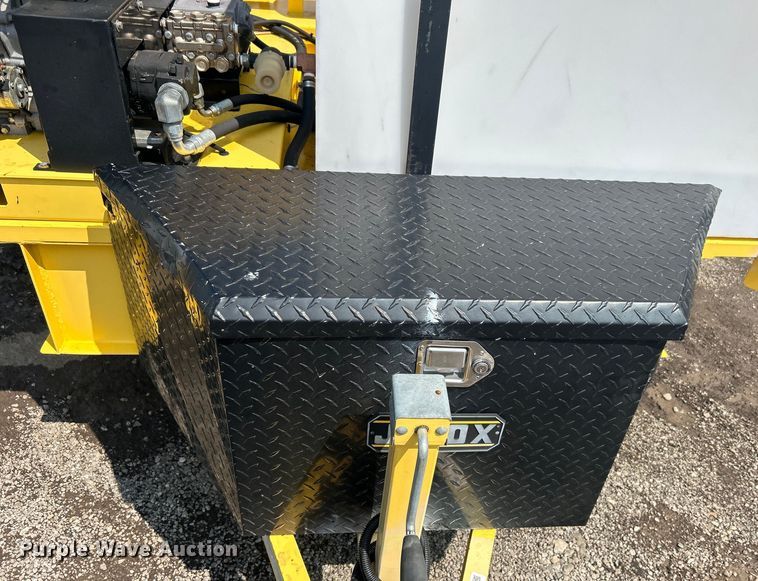 image for item EG1604 2015 Pacific Tek PV220 vacuum excavator