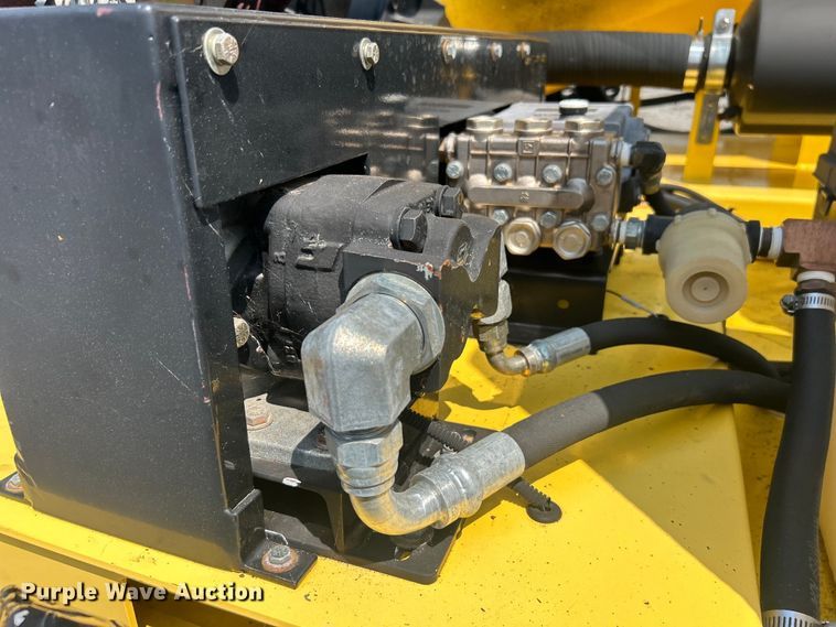 image for item EG1604 2015 Pacific Tek PV220 vacuum excavator