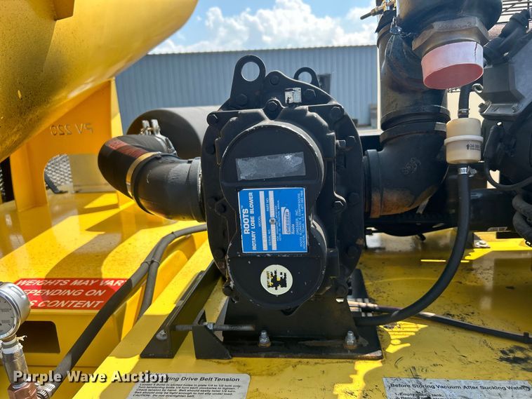 image for item EG1604 2015 Pacific Tek PV220 vacuum excavator