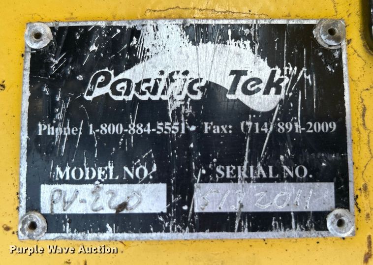 image for item EG1604 2015 Pacific Tek PV220 vacuum excavator