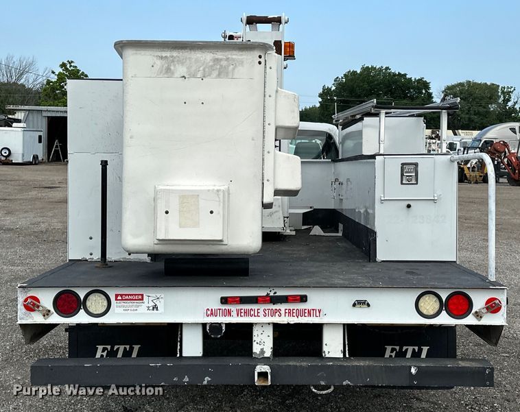 image for item EG1611 2012 Ford F450 Super Duty bucket truck