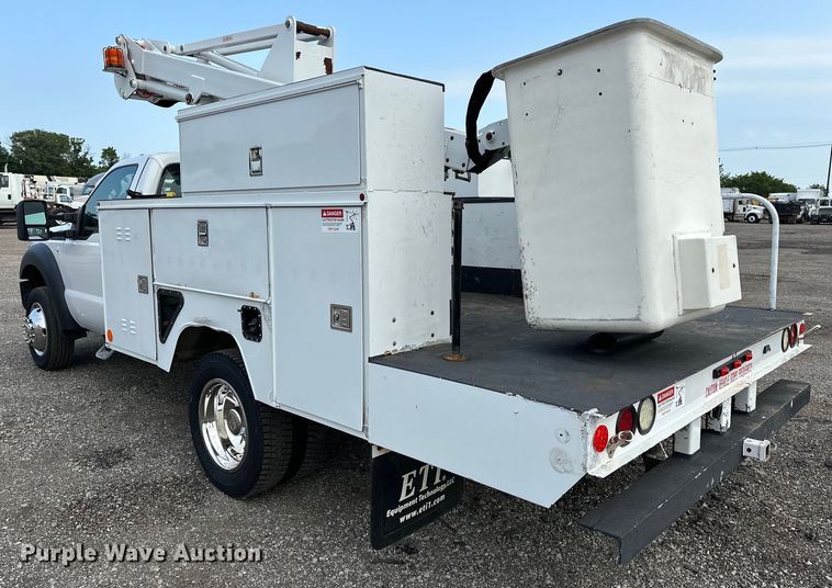 image for item EG1611 2012 Ford F450 Super Duty bucket truck