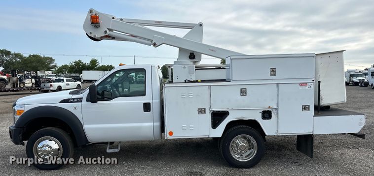 image for item EG1611 2012 Ford F450 Super Duty bucket truck