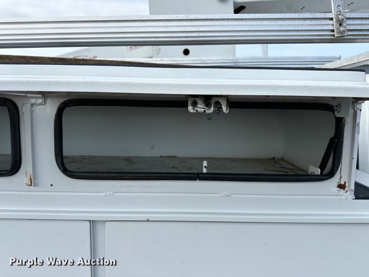 image for item EG1611 2012 Ford F450 Super Duty bucket truck