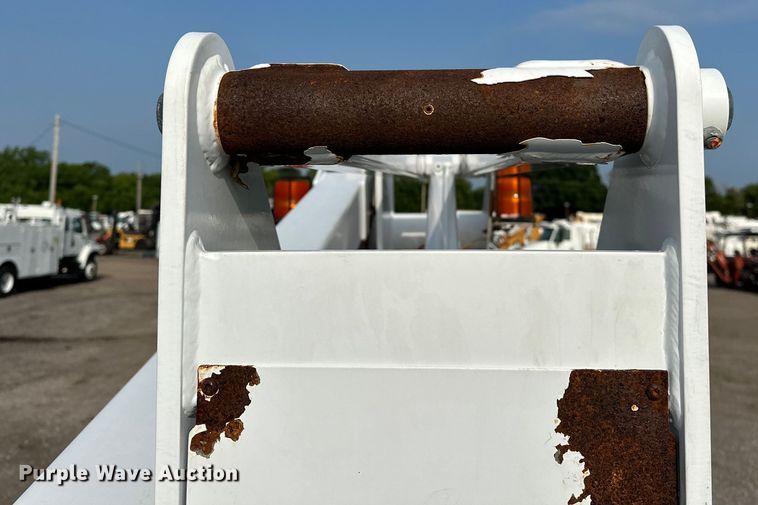 image for item EG1611 2012 Ford F450 Super Duty bucket truck